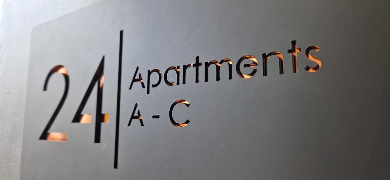 Beautiful Apartment In London Хаунслоу Екстериор снимка